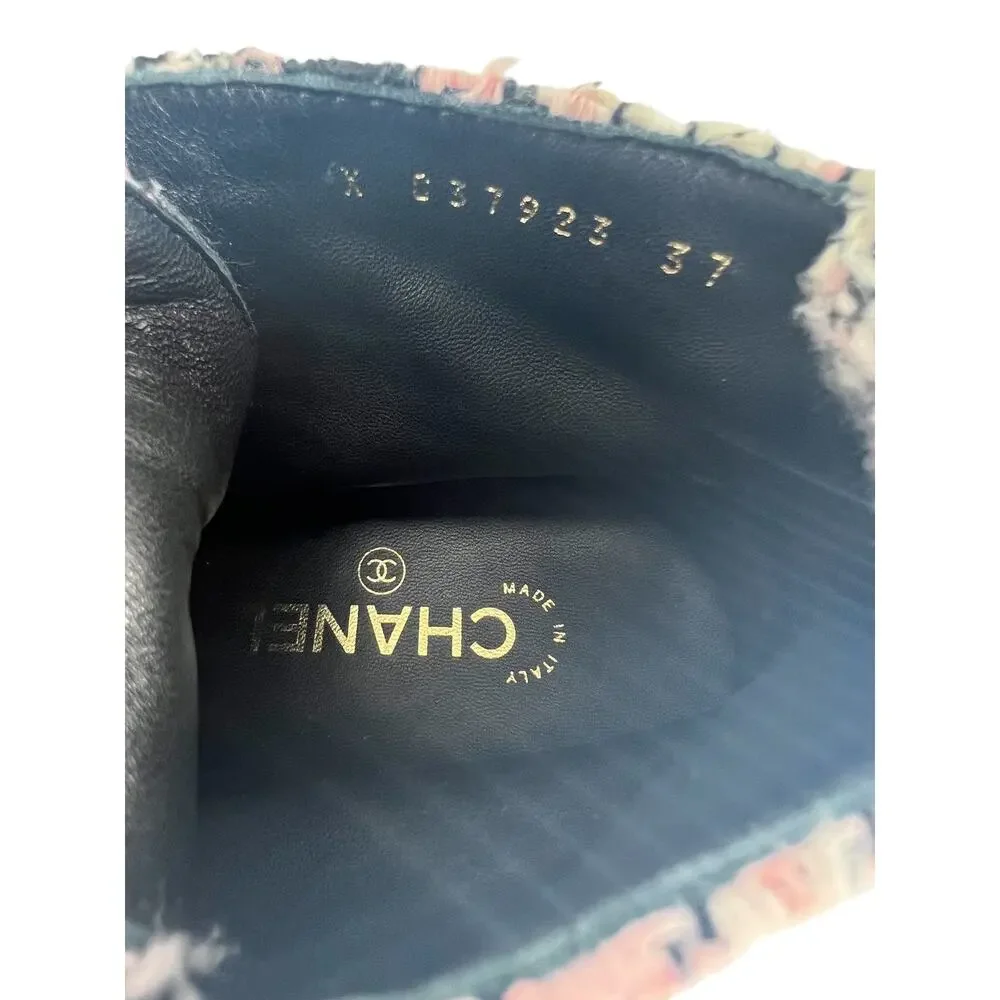 Chanel 2021 CC Logo Tweed Cap Toe Lace-Up‎ Combat Boots Size 37